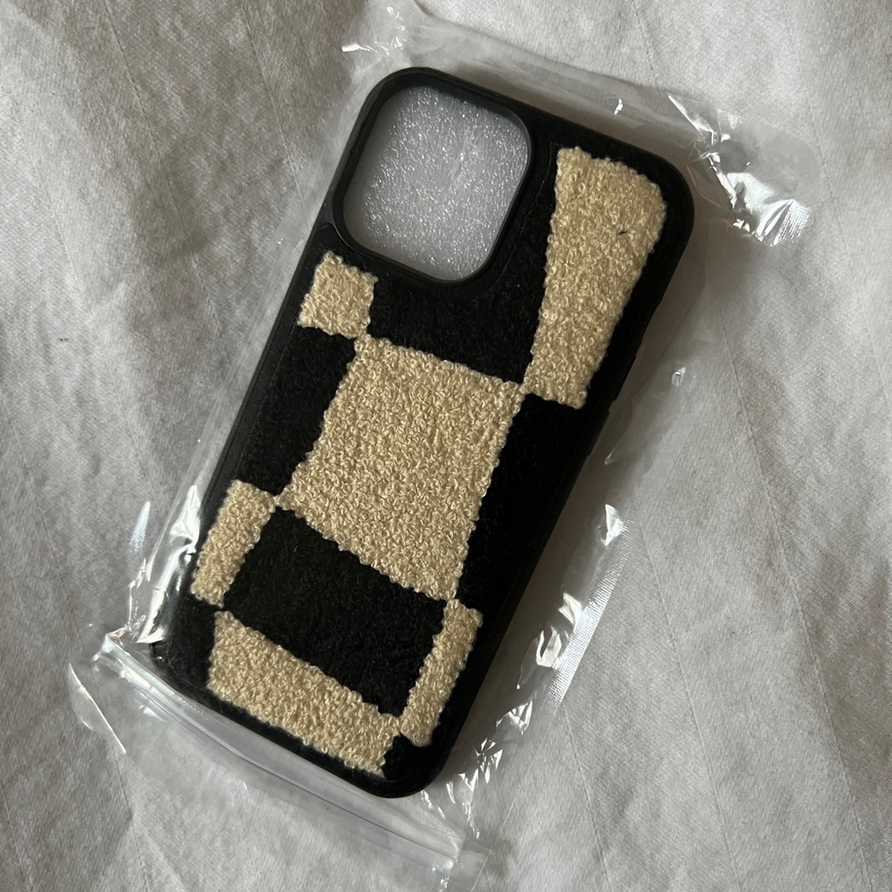 Black& white Checked IPhone 13 Pro Max phone case